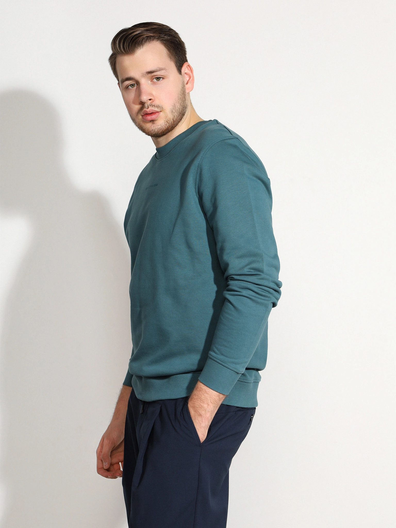 Толстовка зеленого цвета из хлопка